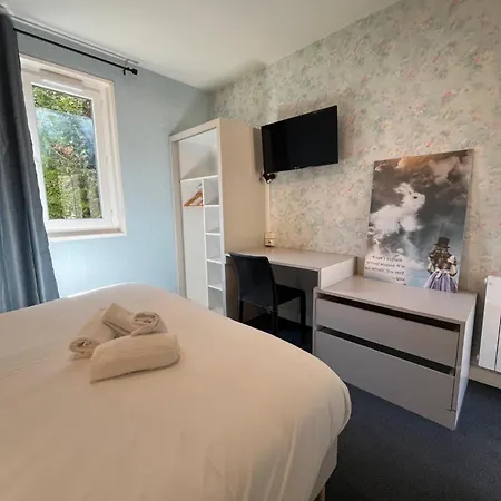Hotel Le Moulin De Barette - Proche Le Puy-en-velay 3*