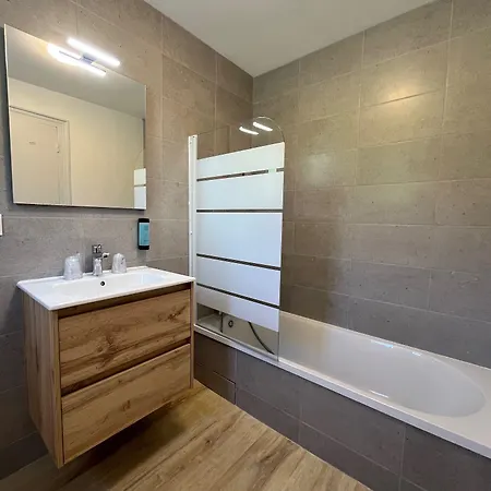 Hotel Le Moulin De Barette - Blavozy, 43700 Le Puy-en-velay Blavozy